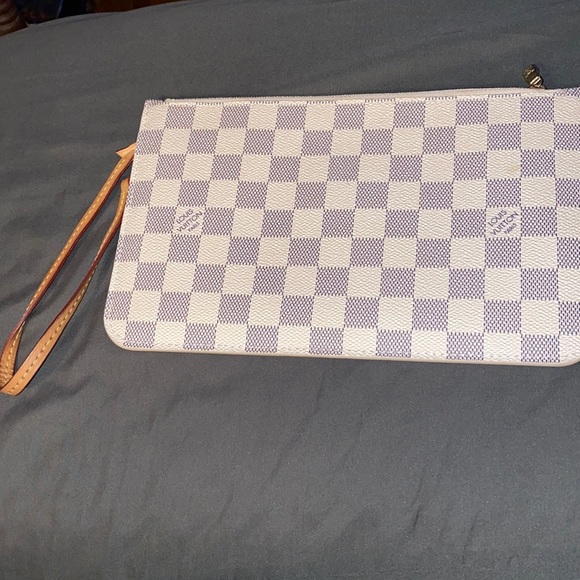 Louis Vuitton Neverfull MM removable pouch/clutch/wristlet Damier Azur material - Picture 2 of 14